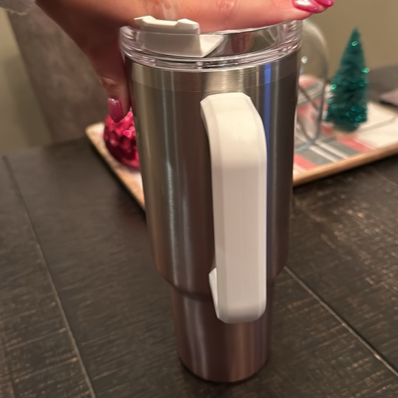 Stanley Adventure Quencher 40oz Stainless Steel Tumbler - Picture 5 of 6